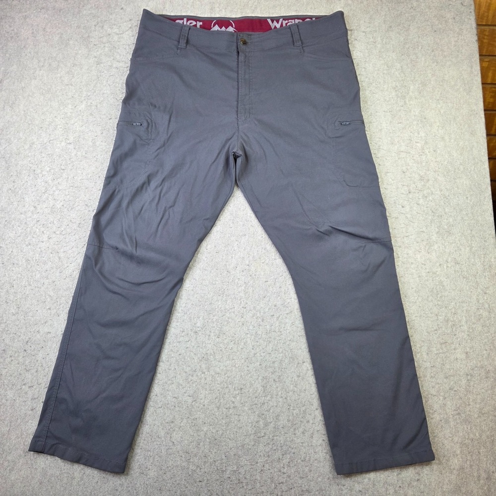 Wrangler Pants Men 42x30 Grey ATG All Terrain Gear Reinforced Knee Hiking Cargo